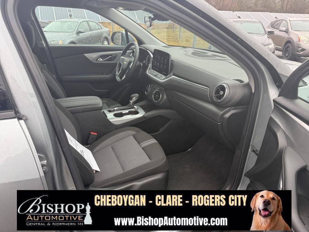 Used 2025 Chevrolet Blazer LT image 27