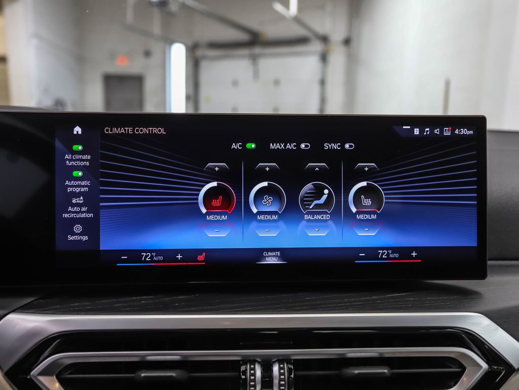 Used 2024 BMW 440i xDrive Coupe w/ Premium Package image 19