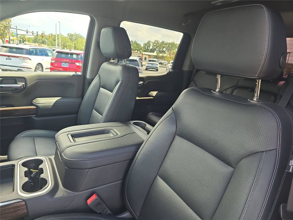 Used 2021 GMC Sierra 1500 Elevation w/ LPO, Elevation Black Package RWD image 21