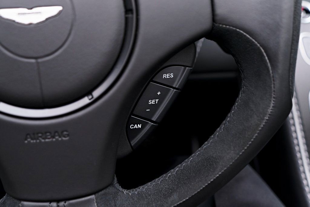 Used 2016 Aston Martin DB9 GT RWD image 76