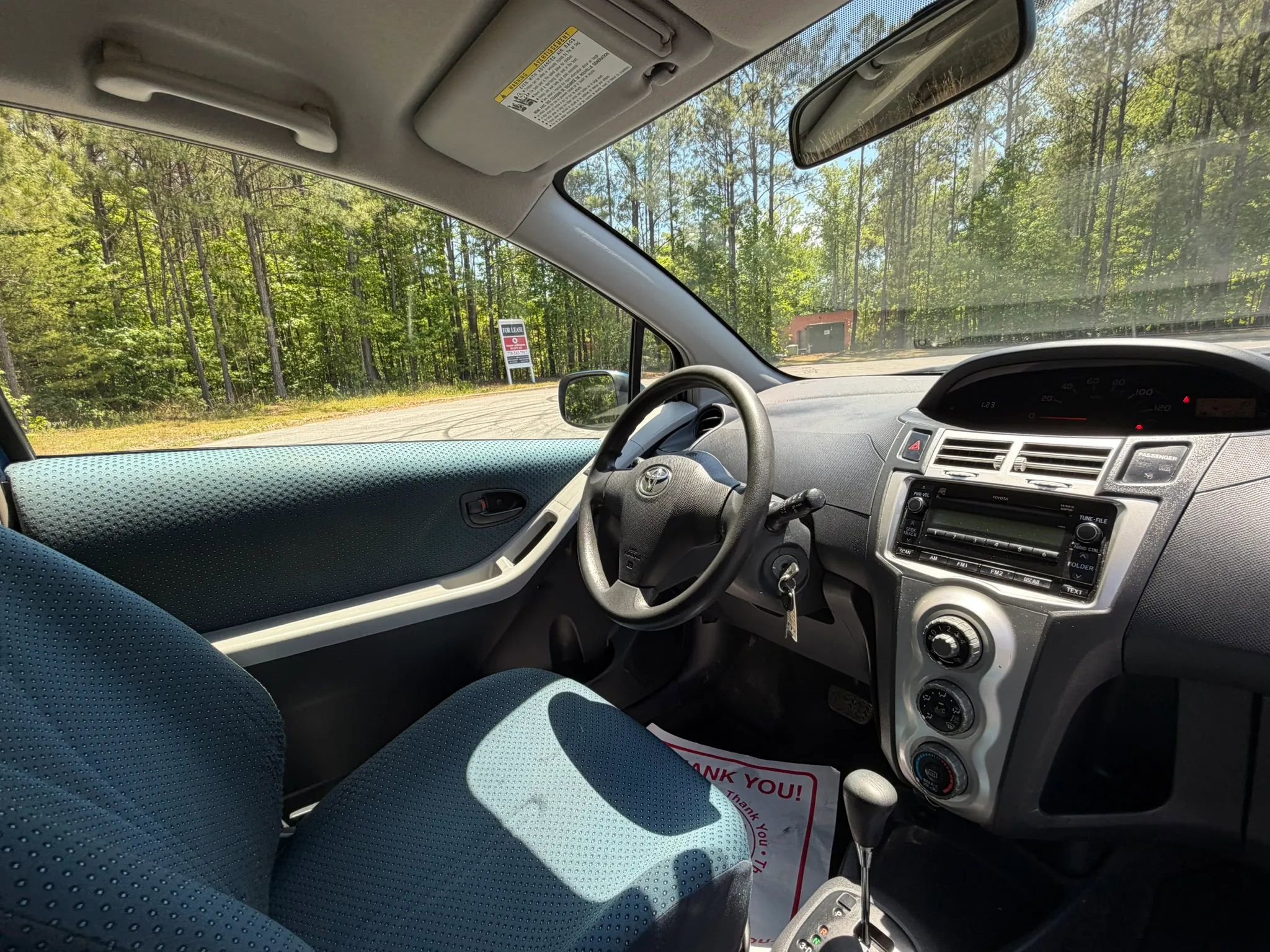 Used 2008 Toyota Yaris S FWD image 17
