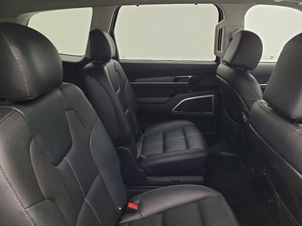 Used 2022 Kia Telluride EX w/ EX Premium Package FWD image 19