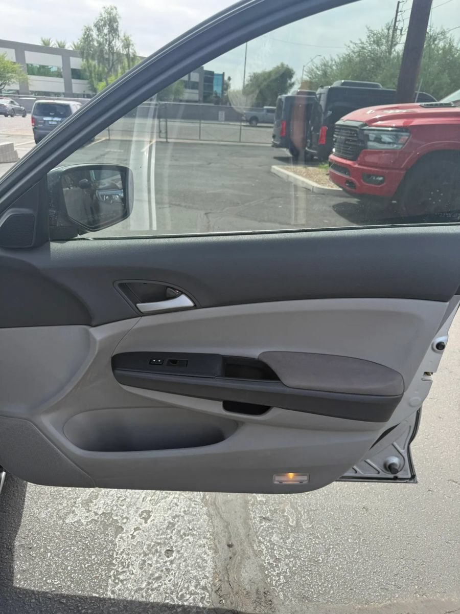 Used 2010 Honda Accord LX image 15