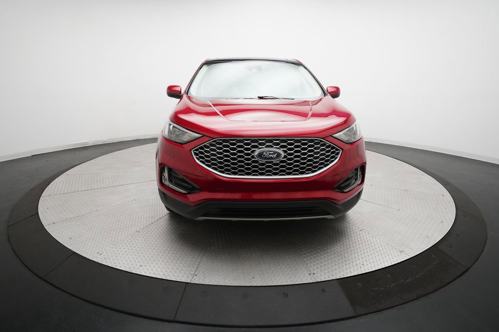 Used 2024 Ford Edge SEL w/ Convenience Package image 10