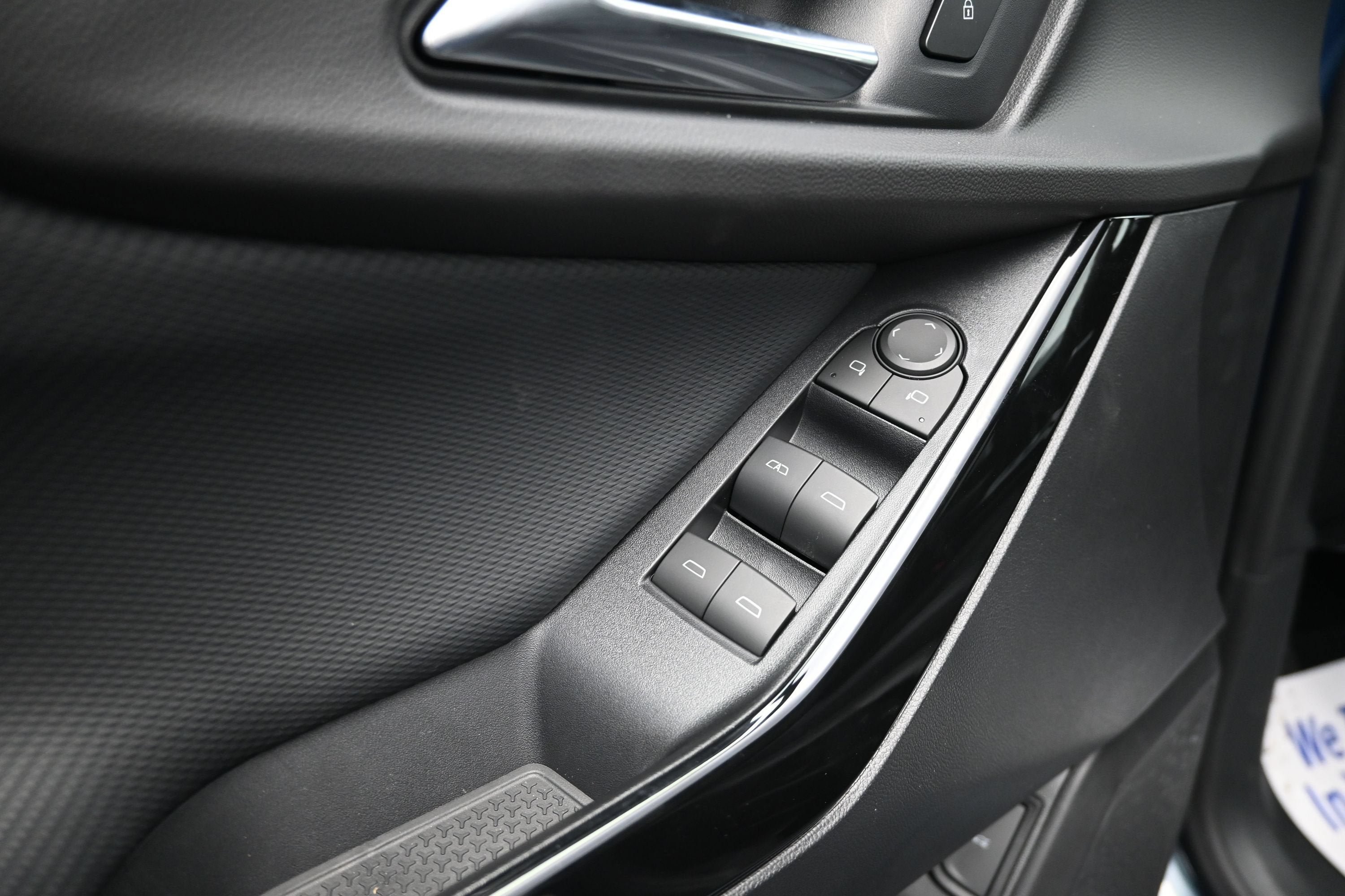 New 2027 Chevrolet Equinox LT FWD image 27