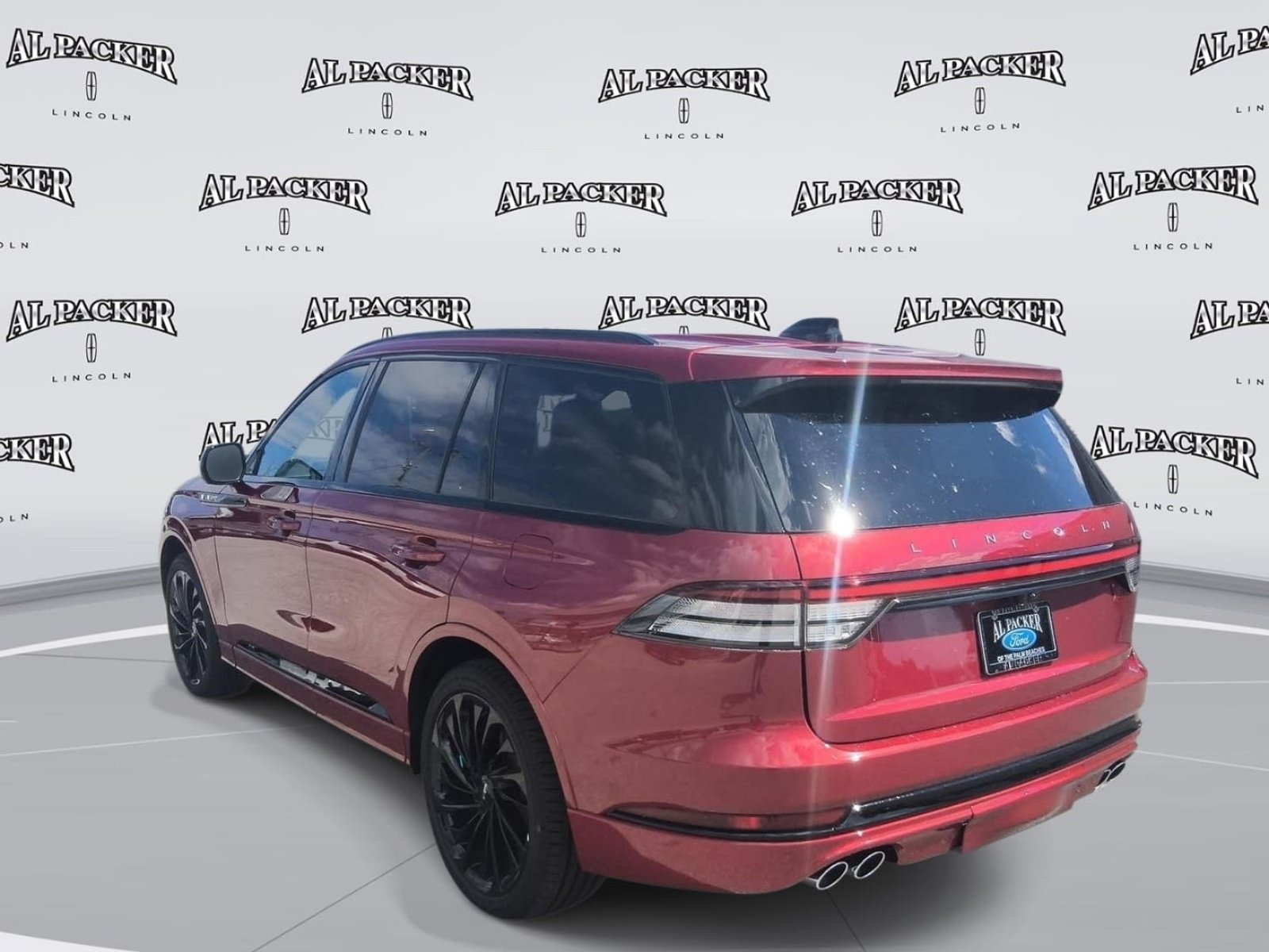 New 2027 Lincoln Aviator Reserve AWD/4WD image 3