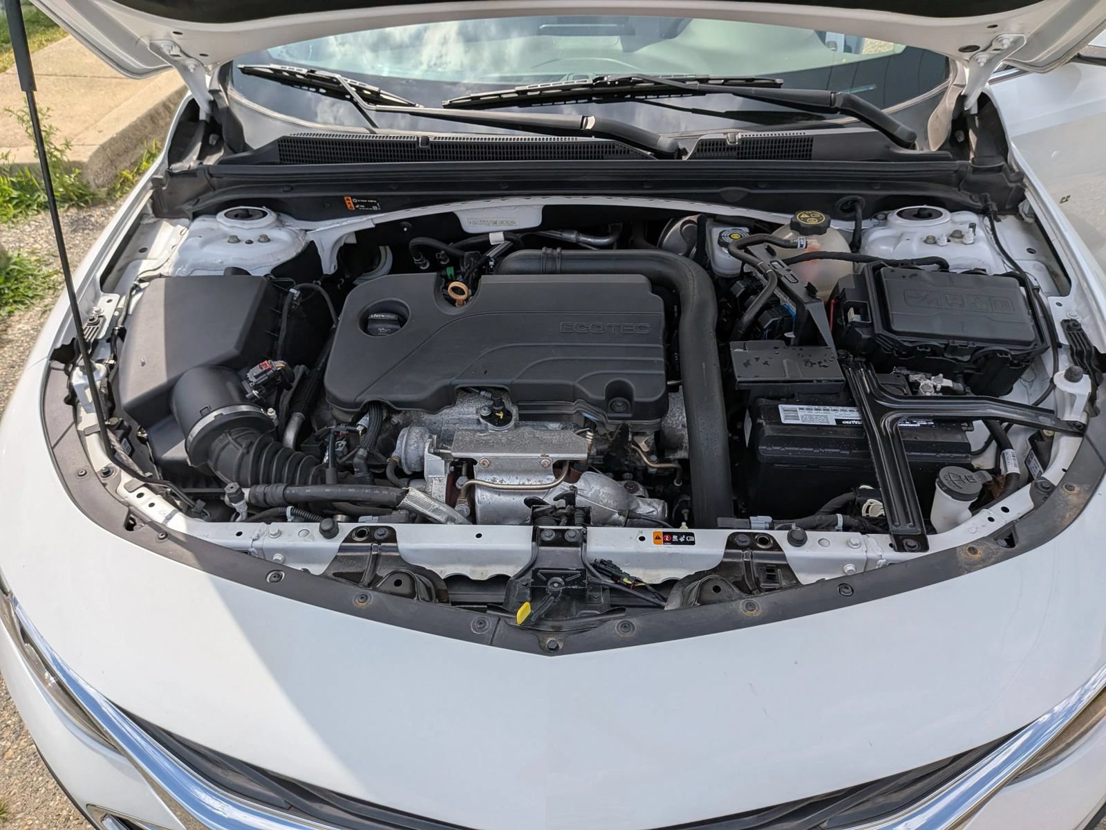Used 2021 Chevrolet Malibu LT FWD image 17