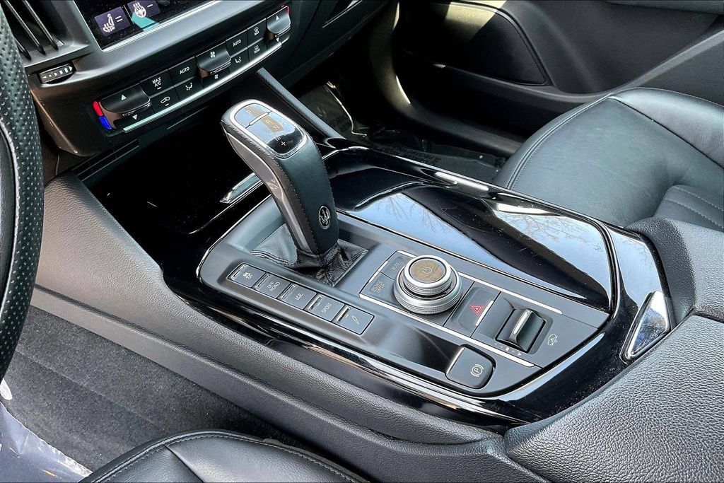 Used 2023 Maserati Levante Modena AWD/4WD image 18
