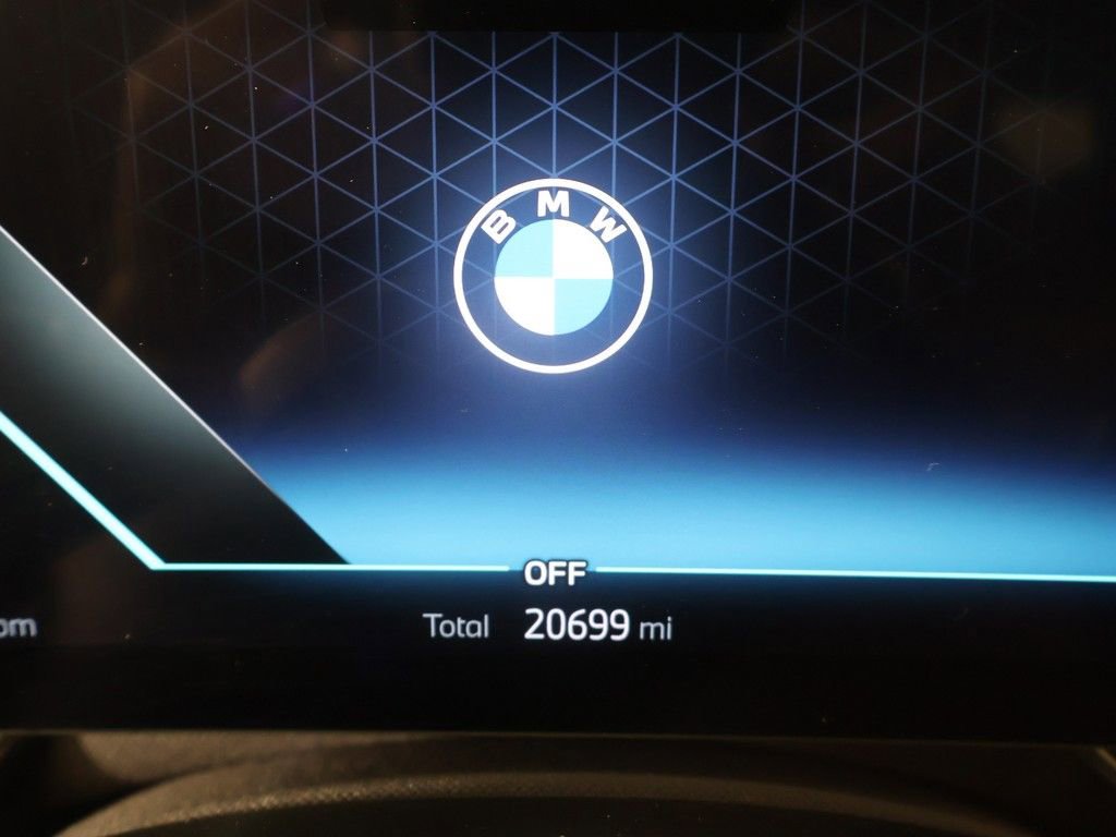 Used 2023 BMW 760i xDrive w/ Executive Package AWD/4WD image 45