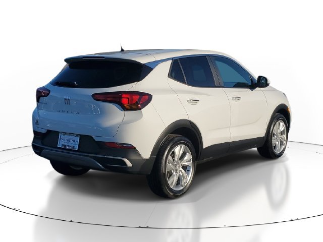 Certified 2024 Buick Encore GX Preferred w/ Comfort Package FWD image 4