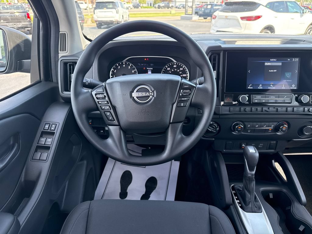 Used 2026 Nissan Frontier S AWD/4WD image 16