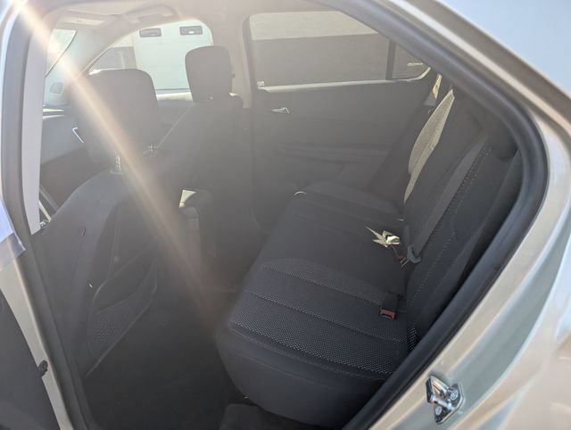 Used 2015 Chevrolet Equinox LT FWD image 9