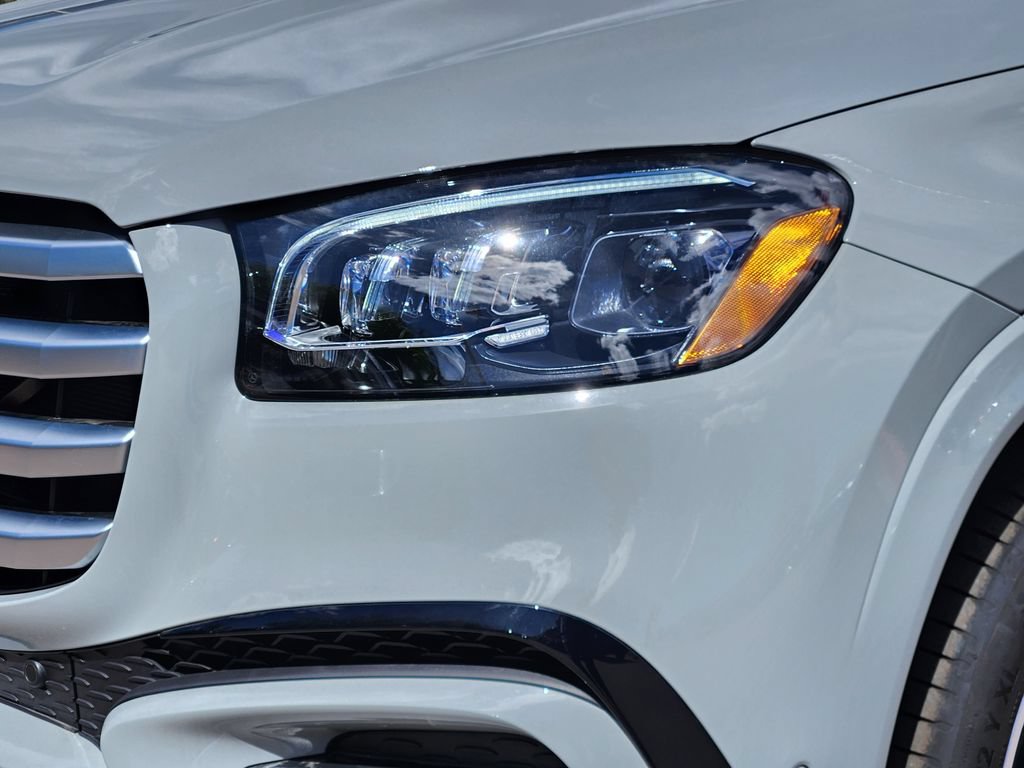 New 2026 Mercedes-Benz GLS 580 4MATIC image 8