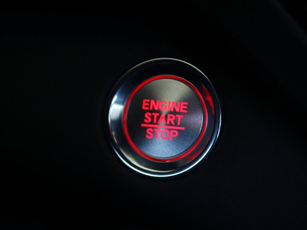 Certified 2025 Acura RDX SH-AWD image 33