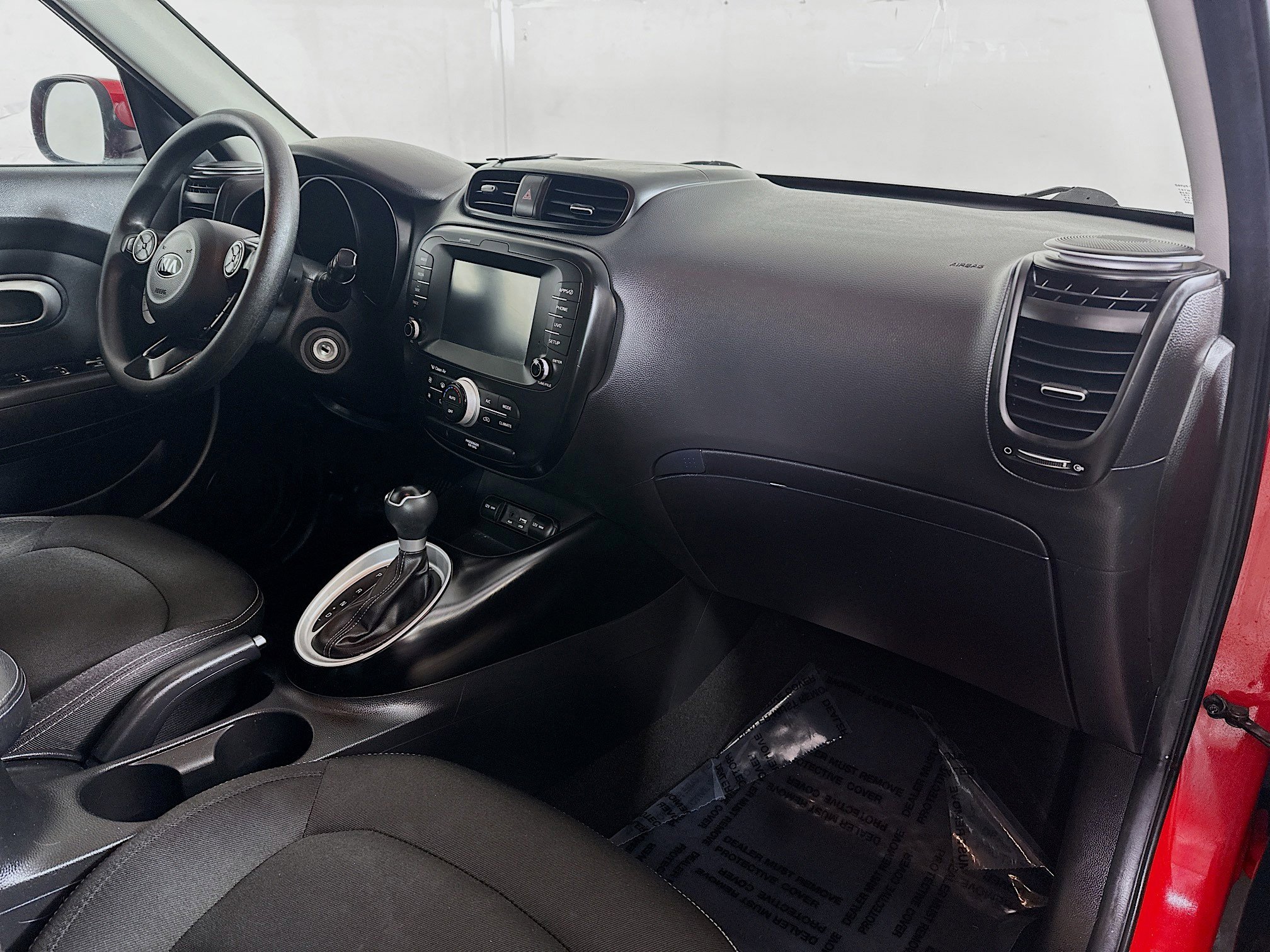 Used 2019 Kia Soul + image 26