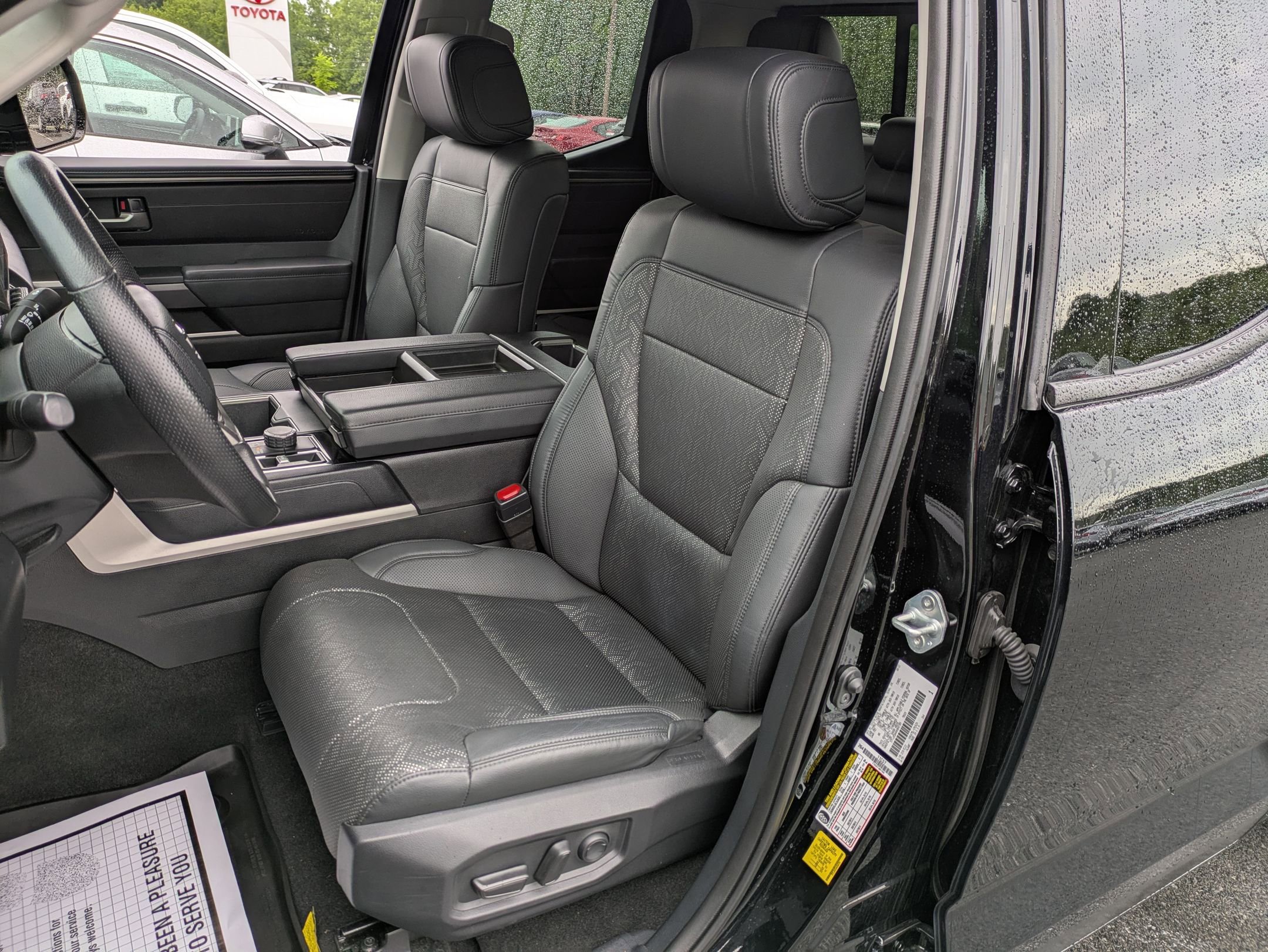 Used 2022 Toyota Tundra SR5 image 7