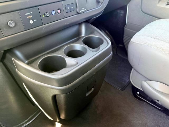 Used 2025 Chevrolet Express 3500 LT w/ LT Preferred Equipment Group RWD image 26