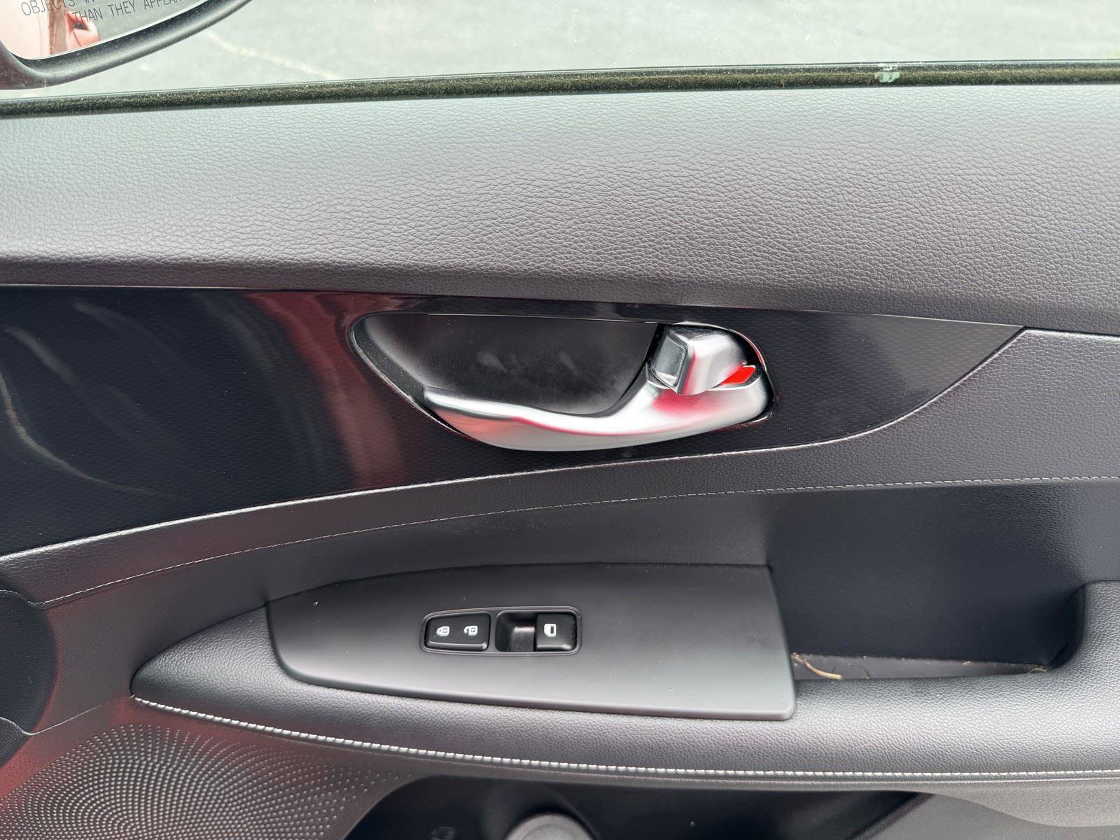 Used 2024 Kia Forte GT-Line w/ GT-Line Premium Package FWD image 35