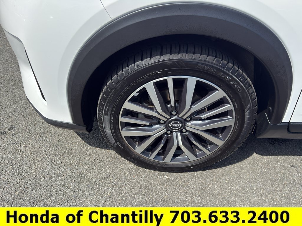 Used 2022 Nissan Kicks SR FWD image 27