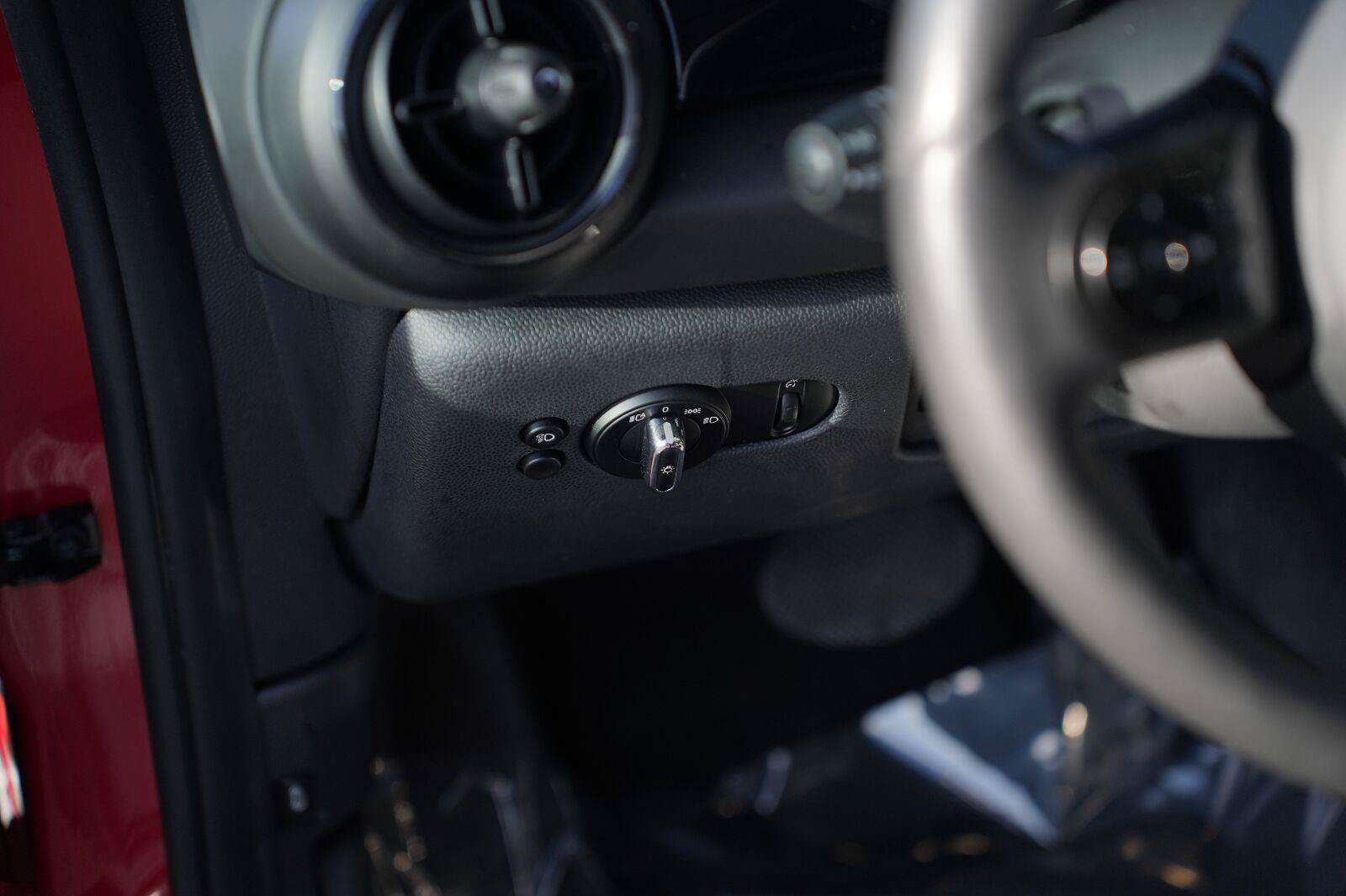 Used 2024 MINI Cooper SE FWD image 14