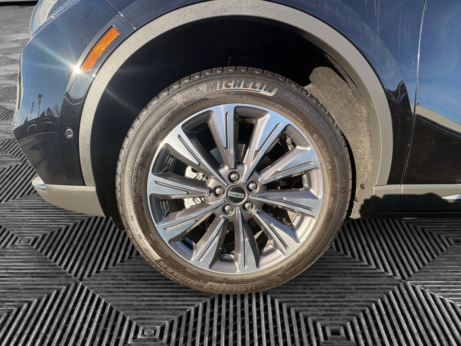 Certified 2022 Lincoln Corsair Reserve w/ Equipment Group 201A image 14