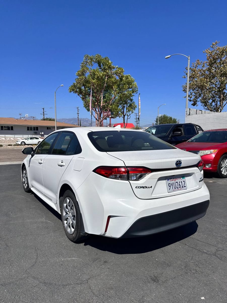 Used 2023 Toyota Corolla LE FWD image 6