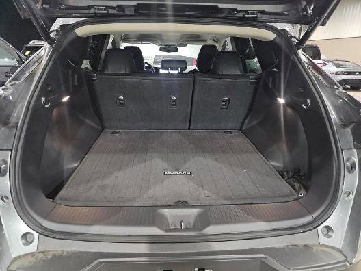 Used 2025 Nissan Murano SL AWD/4WD image 13