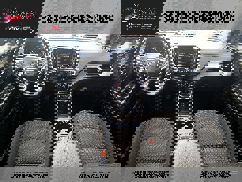 Used 2023 GMC Terrain SLE w/ Driver Convenience Package image 14