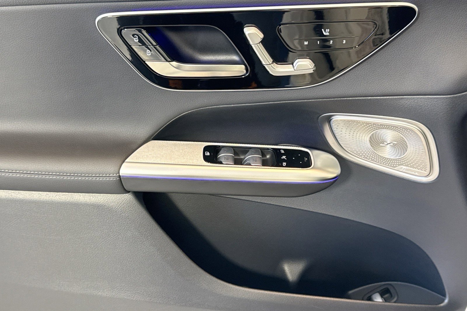 Certified 2026 Mercedes-Benz GLC 300 4MATIC image 17