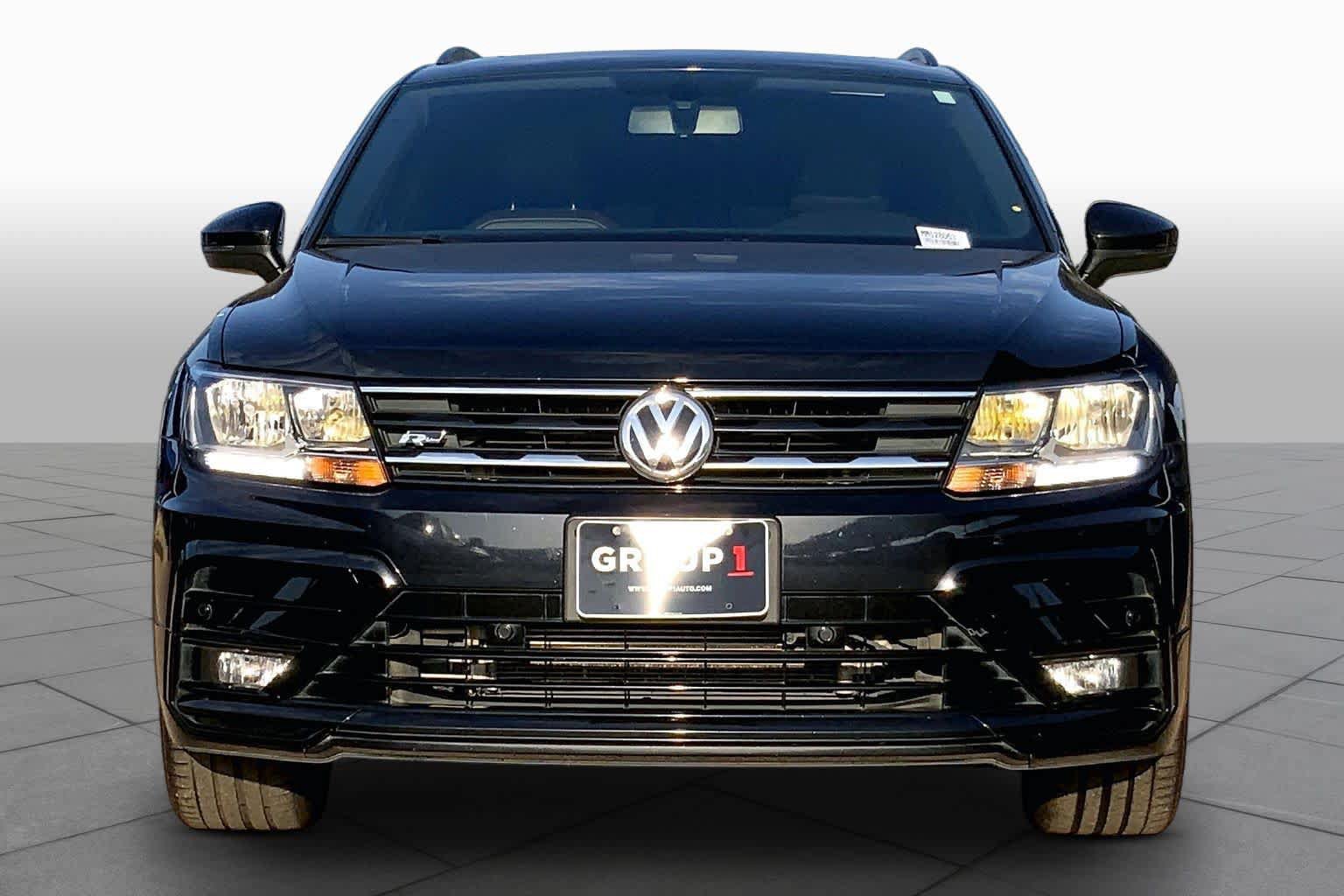 Used 2021 Volkswagen Tiguan SE R-Line FWD image 4