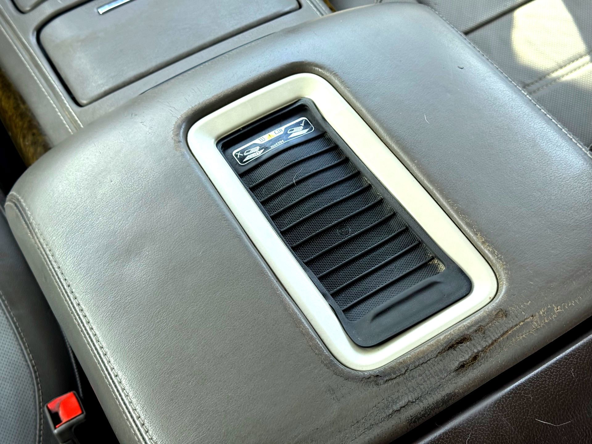 Used 2016 GMC Yukon Denali w/ Open Road Package image 26