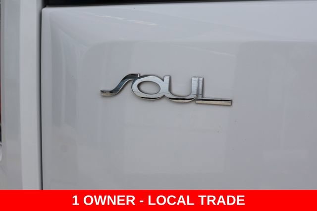 Used 2011 Kia Soul + image 8