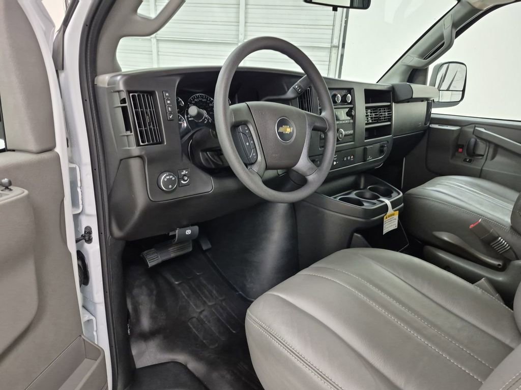 New 2025 Chevrolet Express 2500 w/ Driver Convenience Package image 10