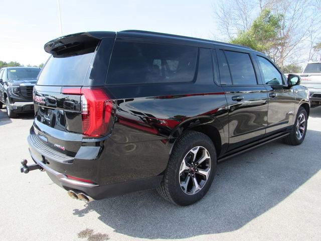 Used 2025 GMC Yukon XL AT4 Ultimate image 8