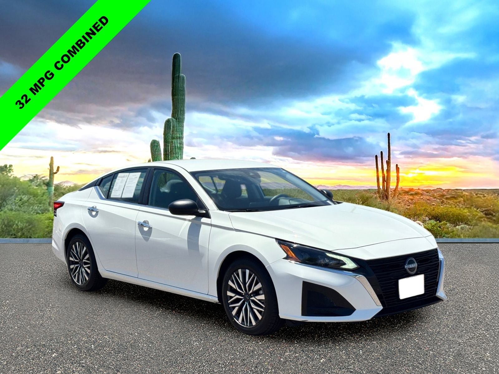 Used 2025 Nissan Altima 2.5 SV FWD image 7