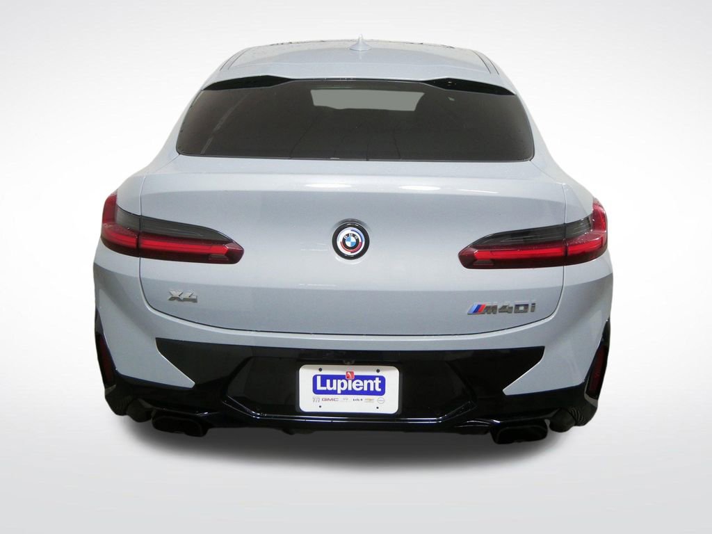 Used 2023 BMW X4 M40i AWD/4WD image 5