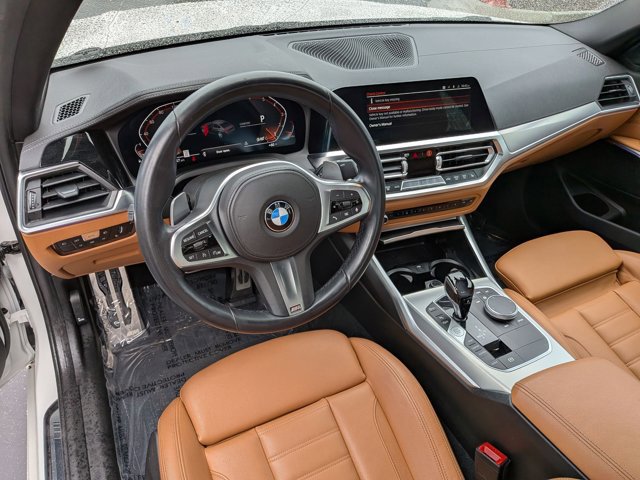 Used 2021 BMW 330i Sedan w/ M Sport Package image 10