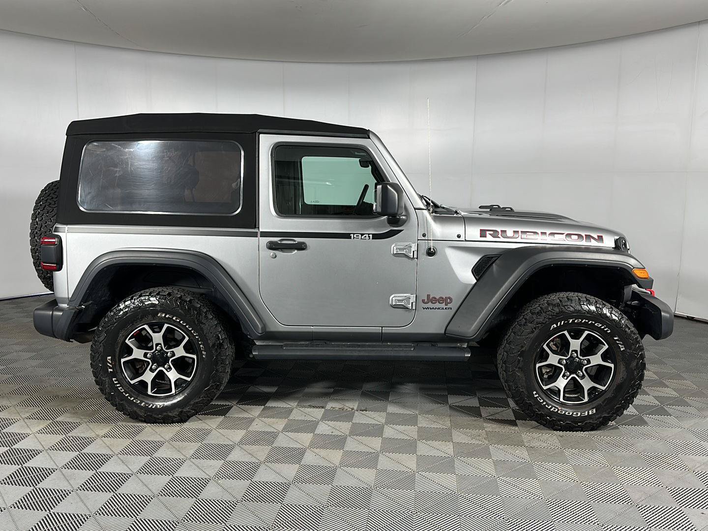 Used 2021 Jeep Wrangler Rubicon w/ LED Lighting Group AWD/4WD image 29