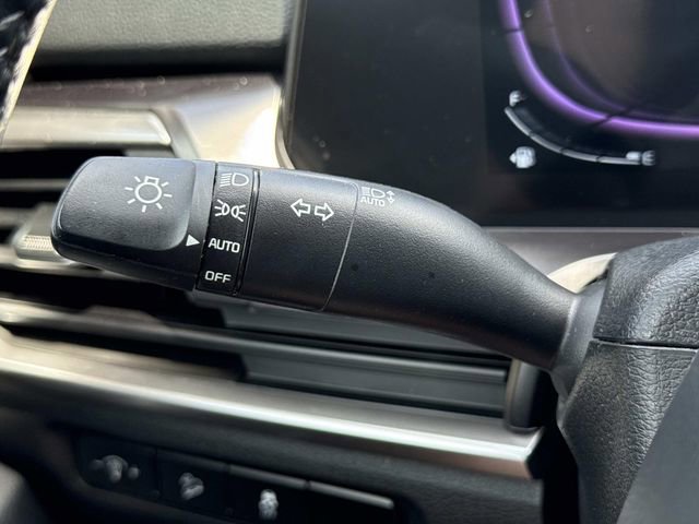 Used 2023 Kia Telluride S image 26
