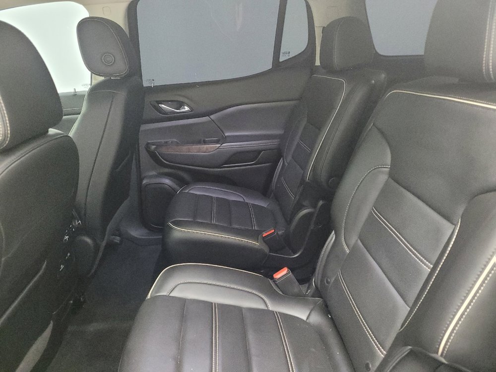Used 2021 GMC Acadia Denali image 18