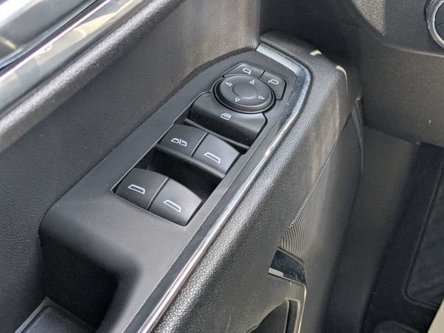 Used 2023 GMC Sierra 1500 Elevation w/ X31 Off-Road Package AWD/4WD image 19