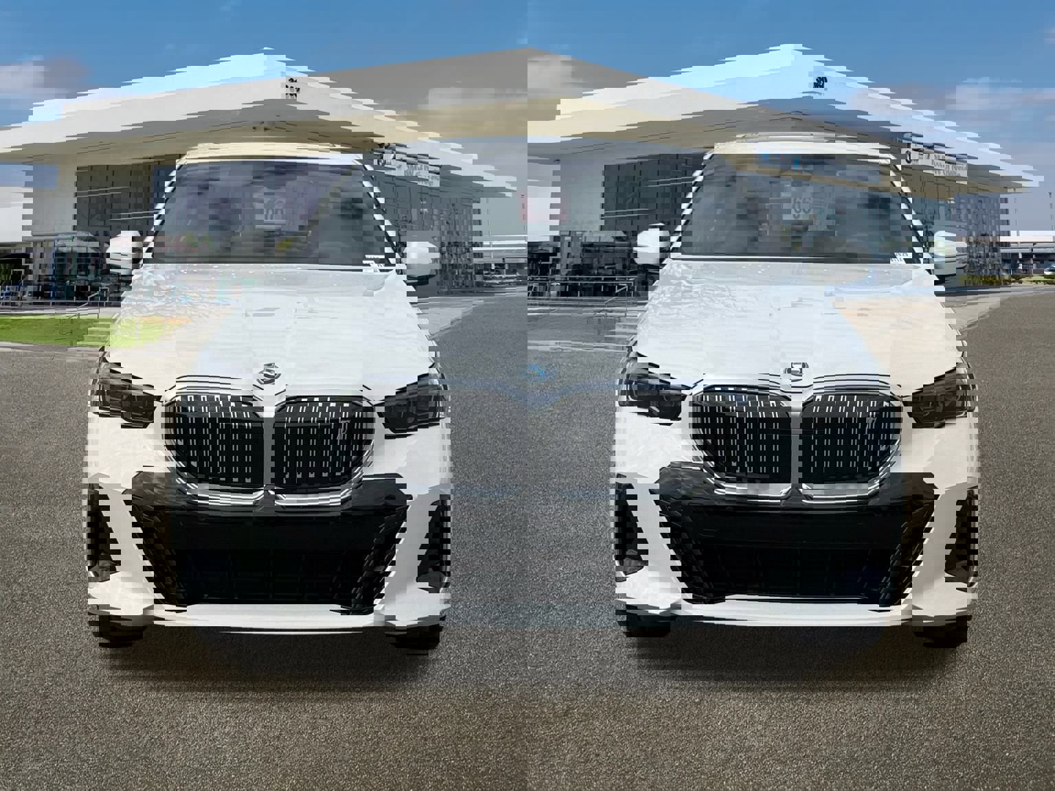 New 2026 BMW i5 eDrive40 w/ M Sport Package image 3