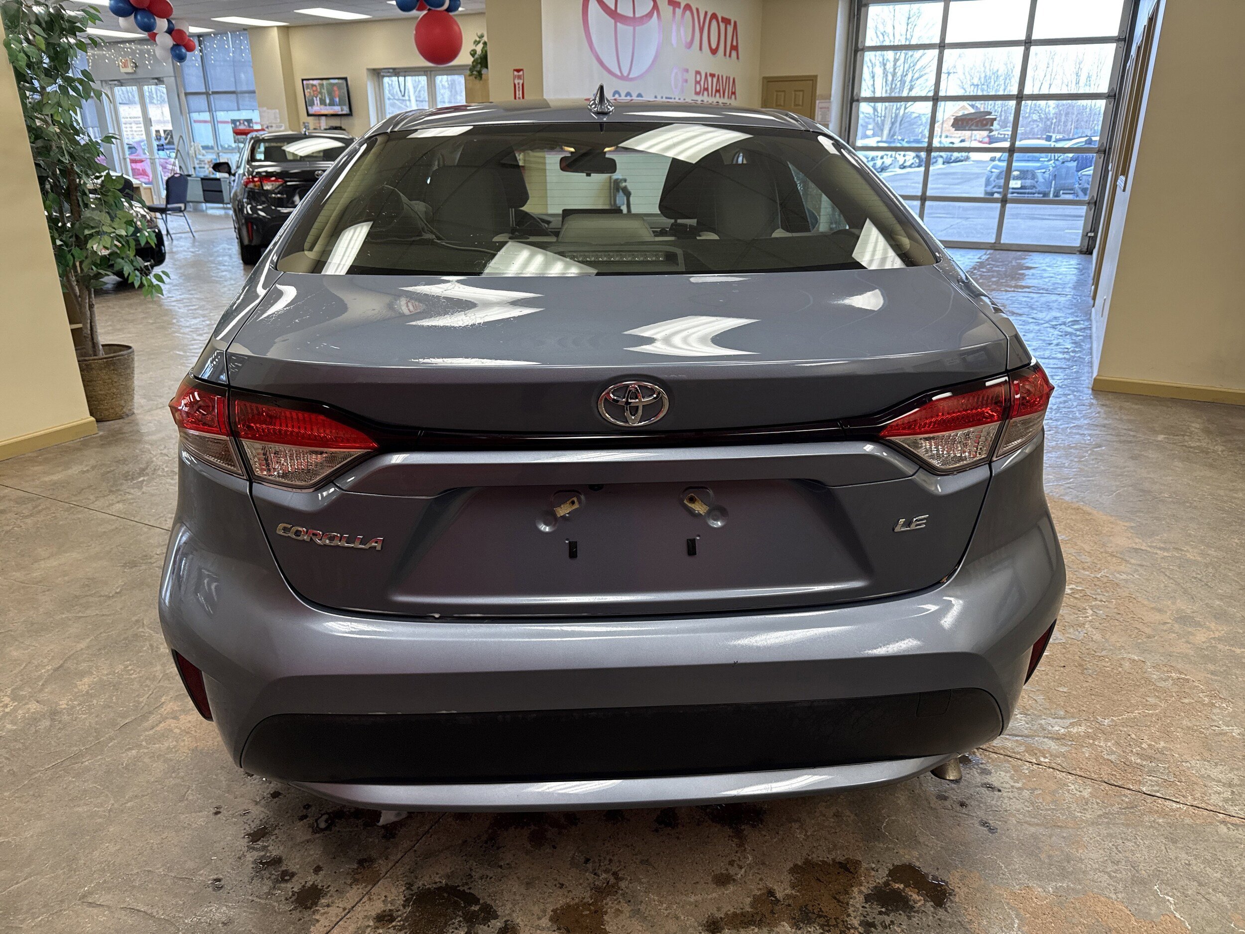 Used 2022 Toyota Corolla LE FWD image 8