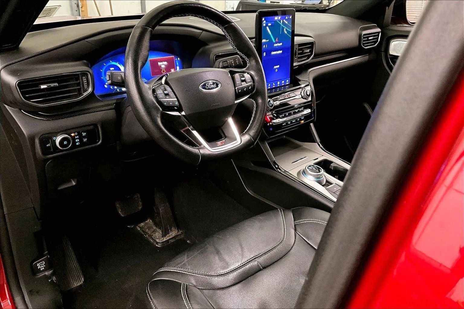 Certified 2023 Ford Explorer ST w/ Equipment Group 401A image 12