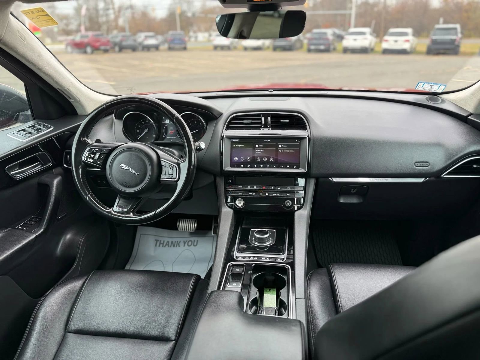 Used 2019 Jaguar F-PACE Premium image 19