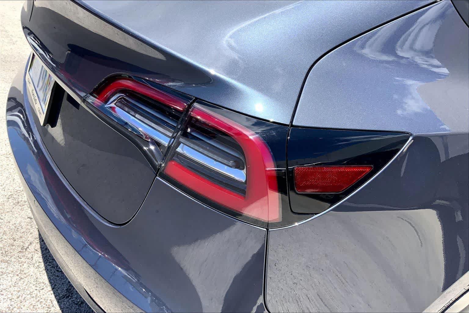 Used 2020 Tesla Model 3 Standard Range Plus RWD image 32