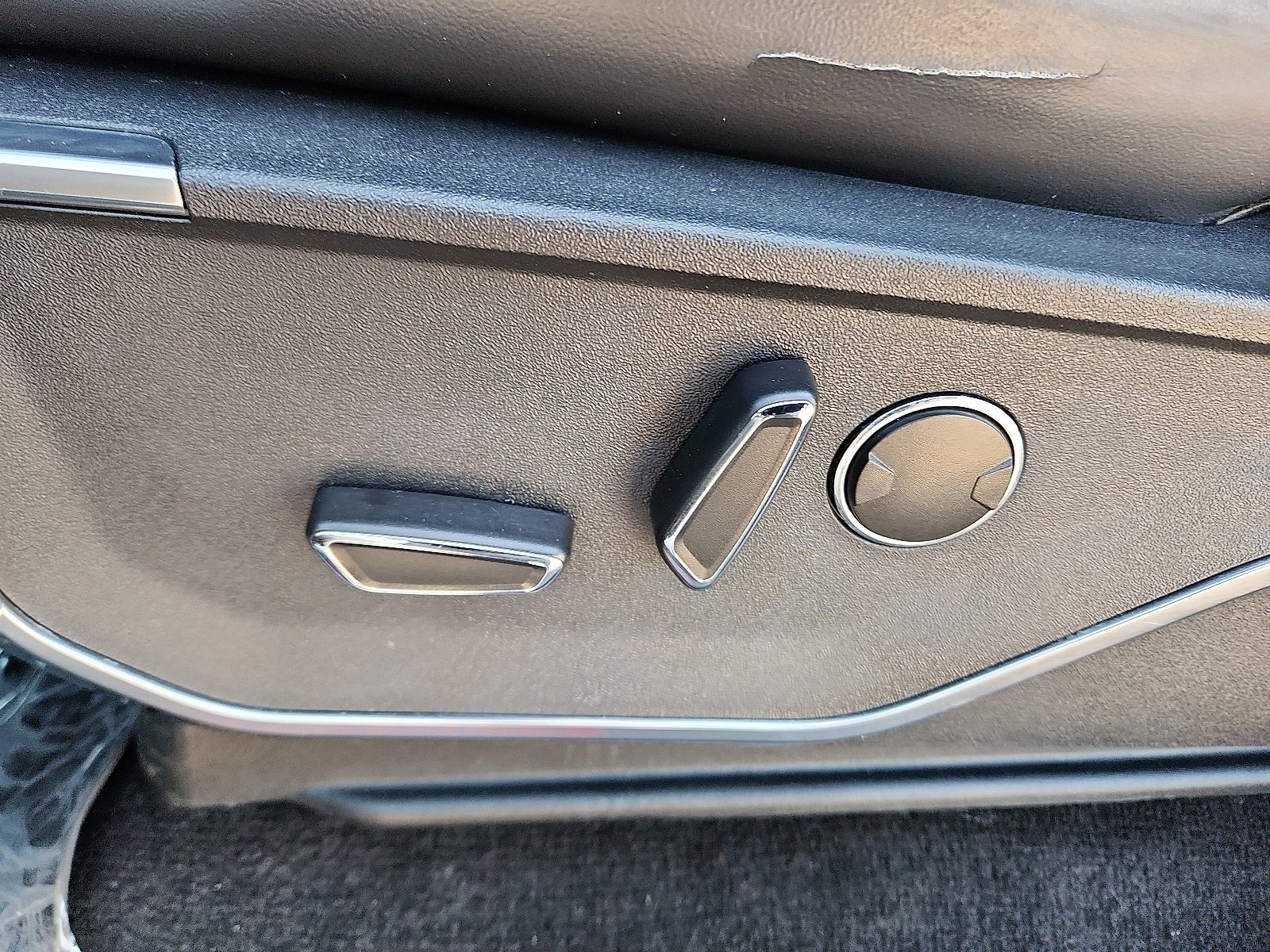 Used 2022 Ford F150 Raptor w/ Equipment Group 801A High image 13