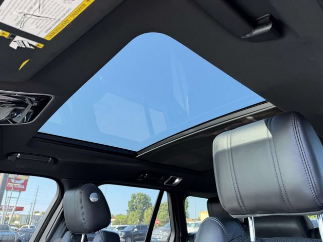 Used 2015 Land Rover Range Rover HSE AWD/4WD image 10