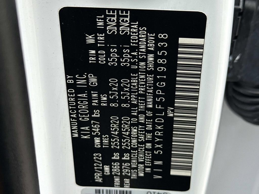 Used 2023 Kia Sorento SX Prestige AWD/4WD image 32