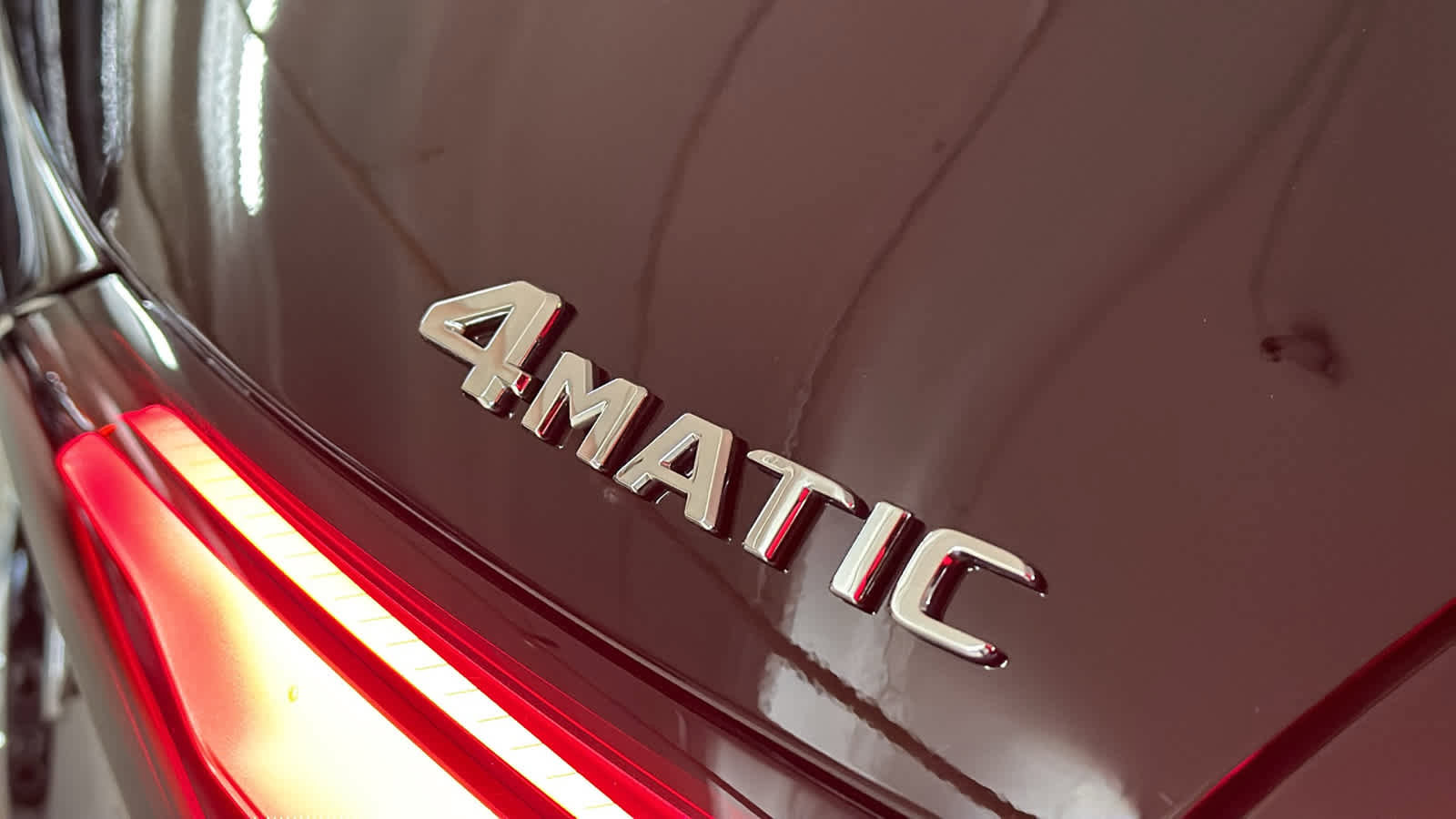 Certified 2025 Mercedes-Benz GLC 300 4MATIC image 10